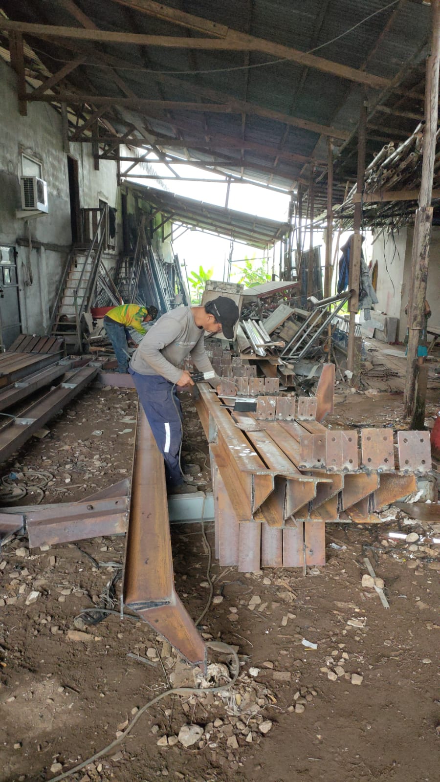 SMK 4 - Dokumentasi Proyek